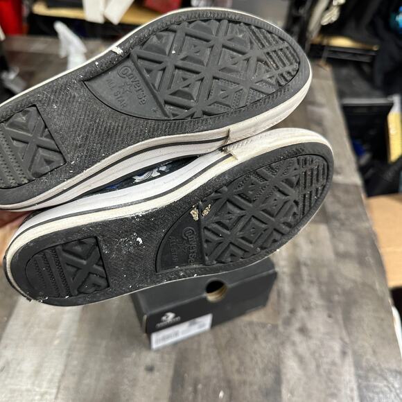 Converse Kids Size 13 A02967F Space Chuck Taylor Easy On Astronaut Galaxy - Picture 9 of 10